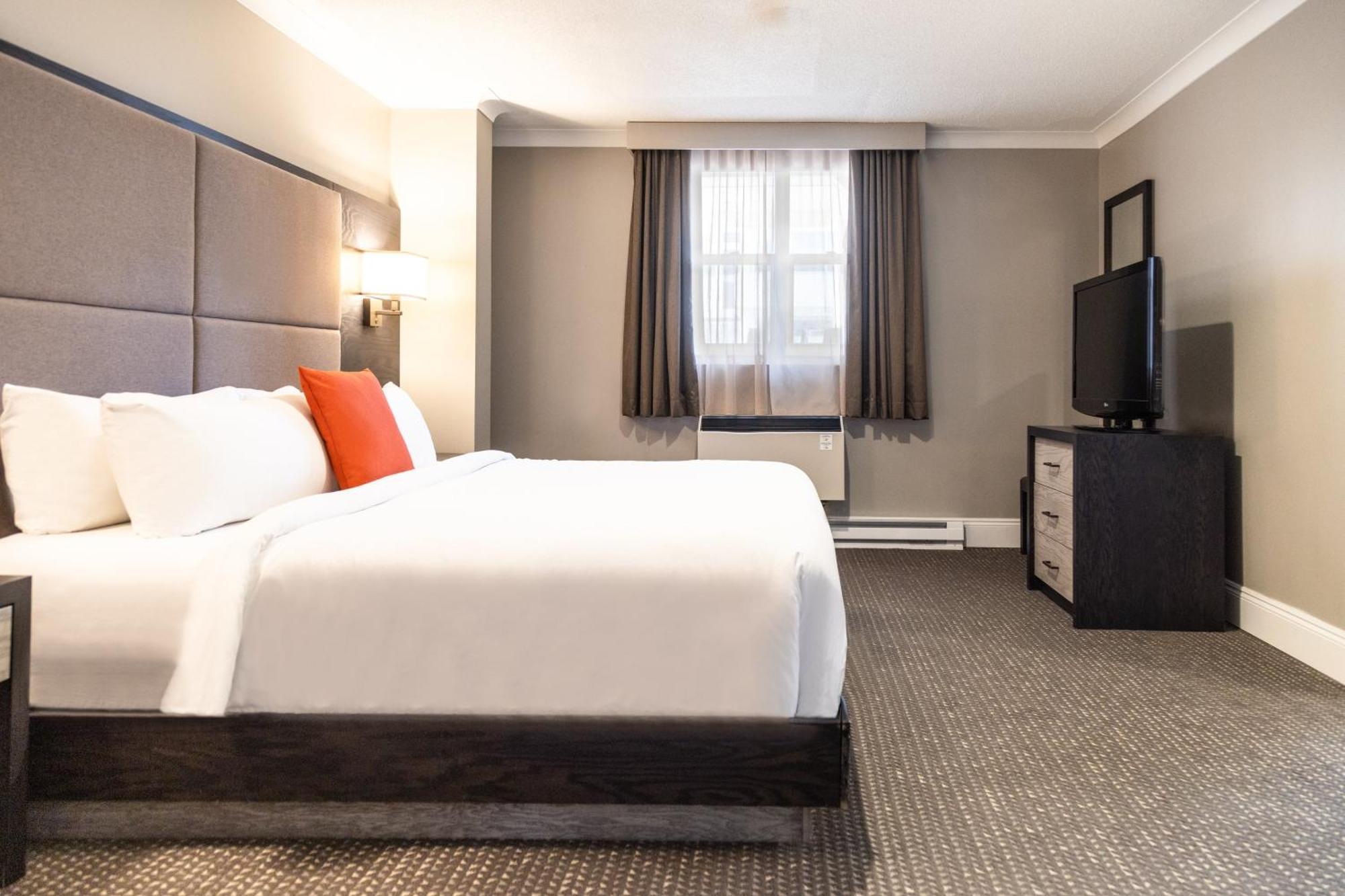 Crowne Plaza Fredericton Lord Beaverbrook By Ihg Exterior foto